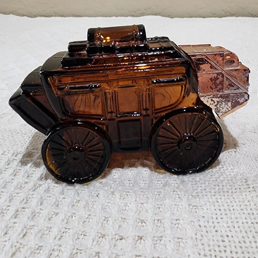 Vintage Avon Western STAGECOACH Collectors Empty Collectible Bottle